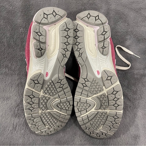 New balance sneakers Men size 11 brand new - Picture 4 of 4